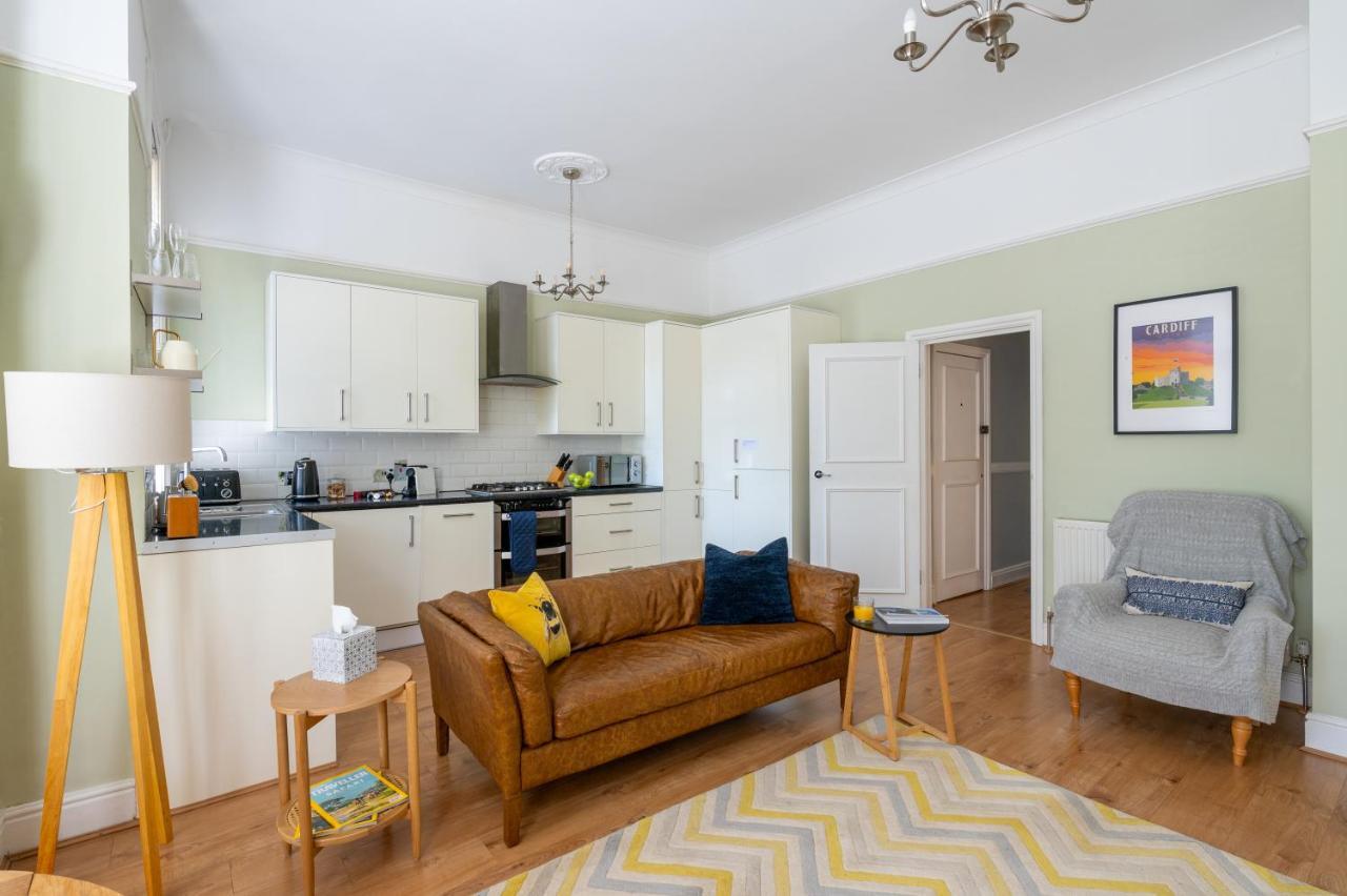 Prime Location Cardiff Pontcanna Modern 2 Bedroom Apartment With Privat Parking Exterior photo